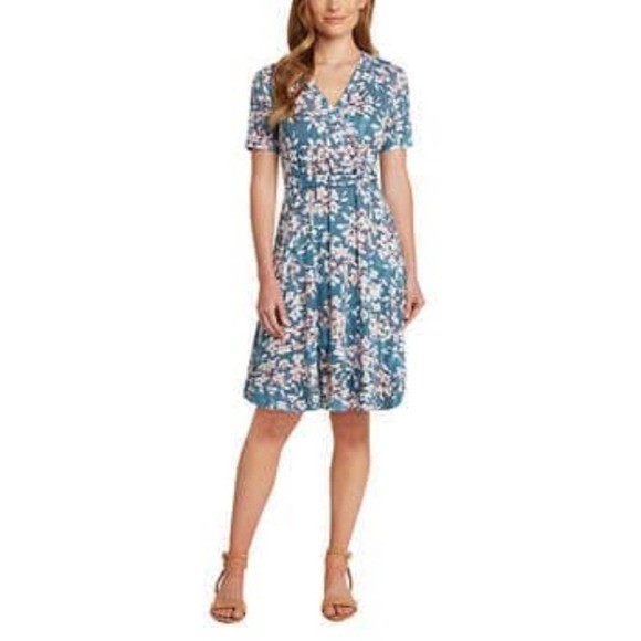 Matty M Dresses & Skirts - Matty M Wrap Front Floral Summer Dress Small